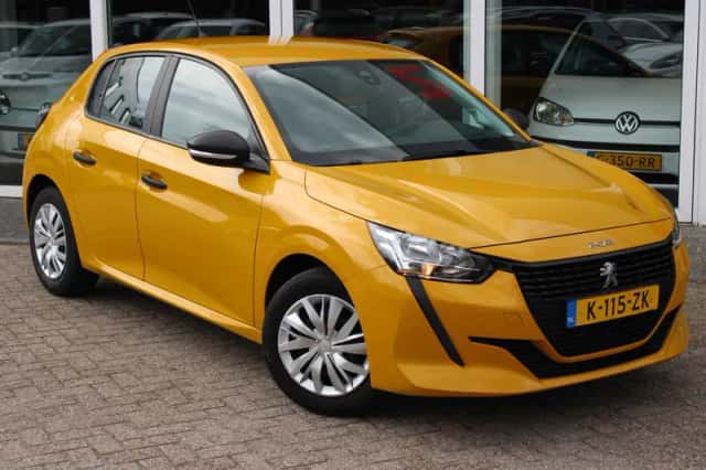 Peugeot 208 (2021) thumbnail 2