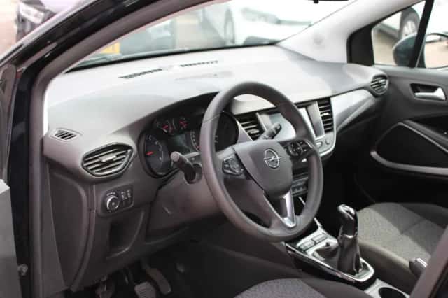 Opel Crossland (2019) thumbnail 4