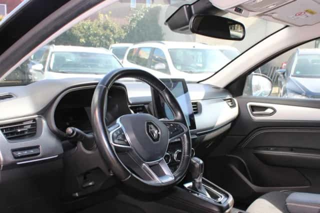 Renault Arkana (2022) thumbnail 4