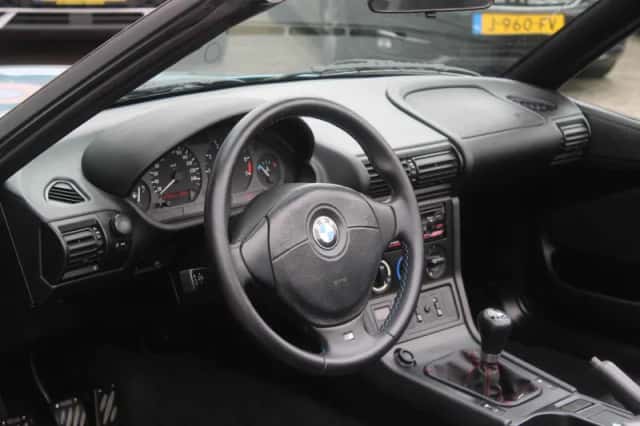 BMW Z3 (1996) thumbnail 4