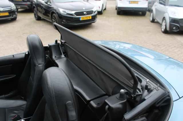 BMW Z3 (1996) thumbnail 6