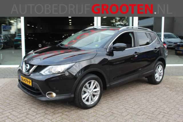 Nissan Qashqai (2015) thumbnail 1