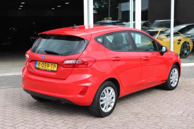Ford Fiesta (2021) thumbnail 3