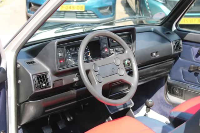 Volkswagen Golf (1987) thumbnail 5