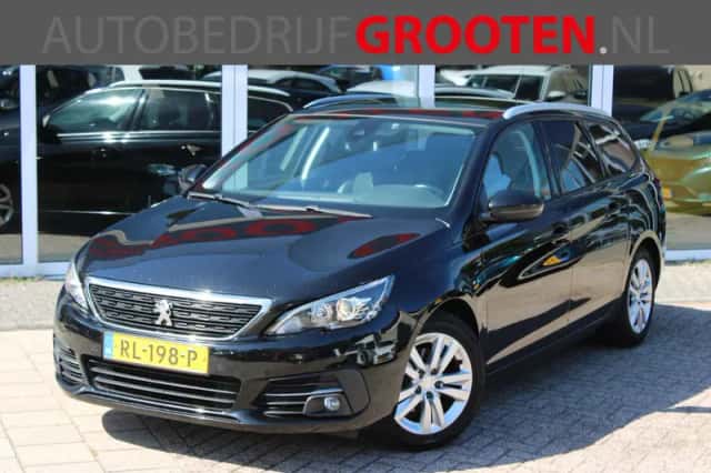 Peugeot 308 (2018) thumbnail 1