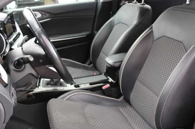 Kia Ceed (2022) thumbnail 5