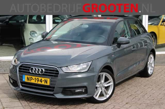 Audi A1 (2015) thumbnail 1
