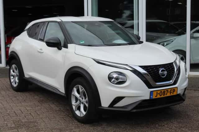 Nissan Juke (2020) thumbnail 2