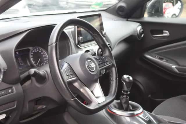 Nissan Juke (2020) thumbnail 4