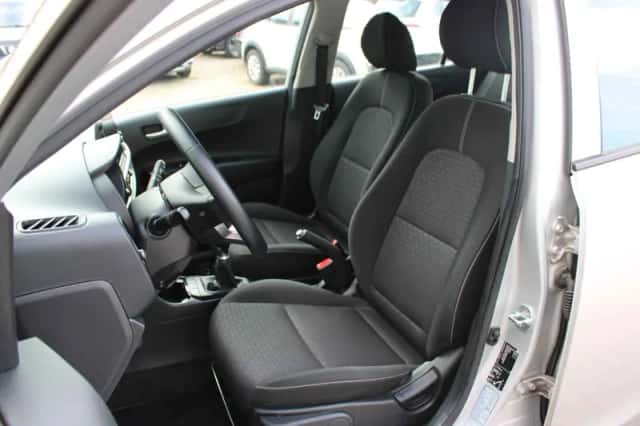 Kia Picanto (2021) thumbnail 5