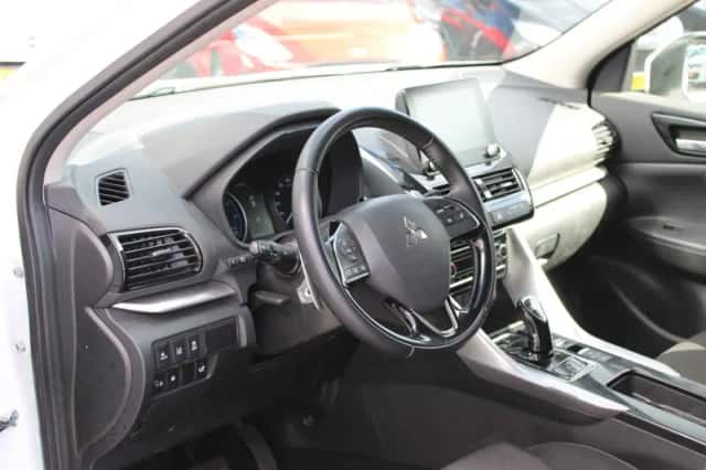 Mitsubishi Eclipse Cross (2022) thumbnail 5