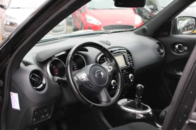 Nissan Juke (2016) thumbnail 5