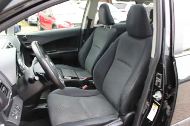 Toyota Verso S (2011) thumbnail 5