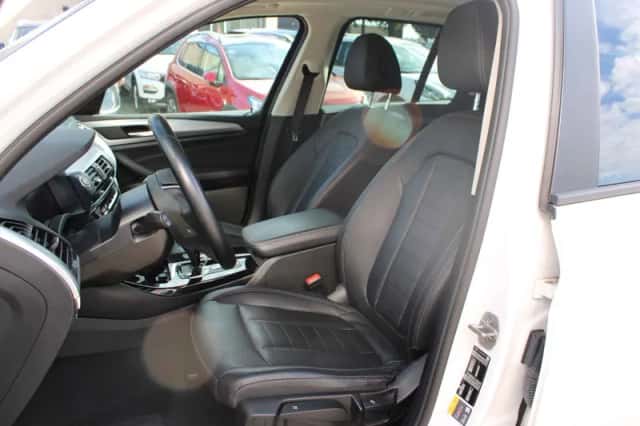BMW X3 (2021) thumbnail 5