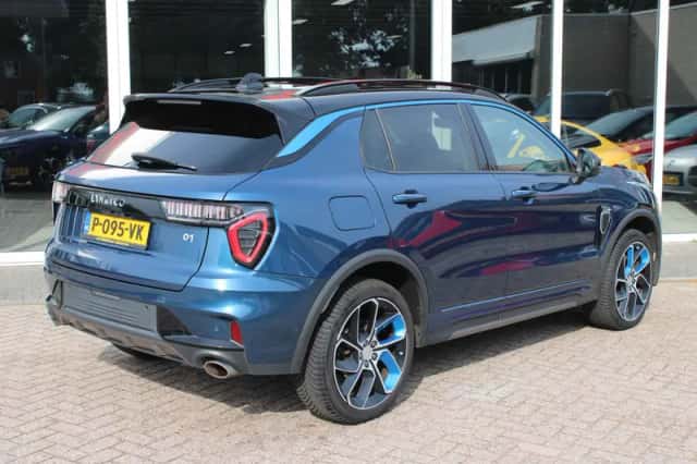 Lynk & Co 01 (2022) thumbnail 3