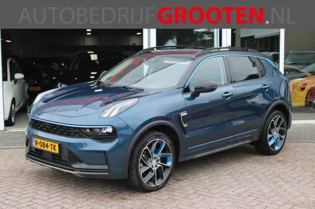 Lynk & Co 01 (2022) thumbnail 1