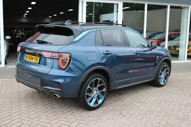 Lynk & Co 01 (2022) thumbnail 3