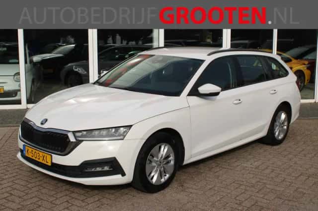 Škoda Octavia (2021) thumbnail 1