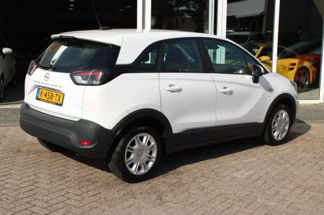 Opel Crossland (2021) thumbnail 3