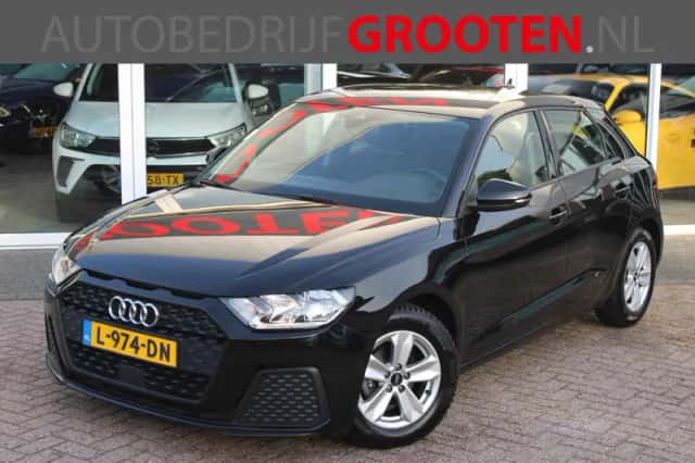 Audi A1 (2021) thumbnail 1