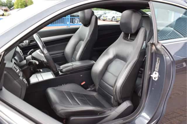 Mercedes-Benz E-Klasse (2013) thumbnail 3