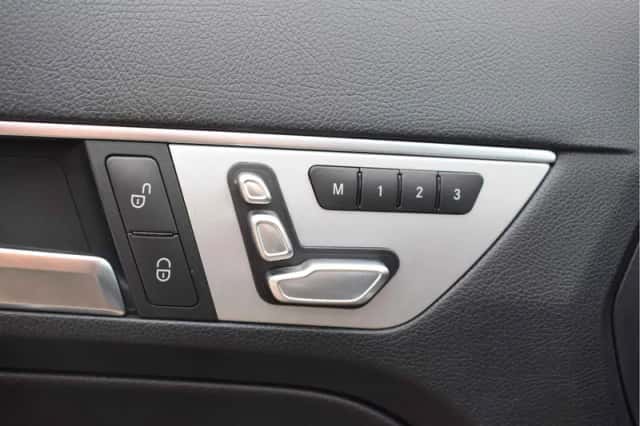 Mercedes-Benz E-Klasse (2013) thumbnail 5