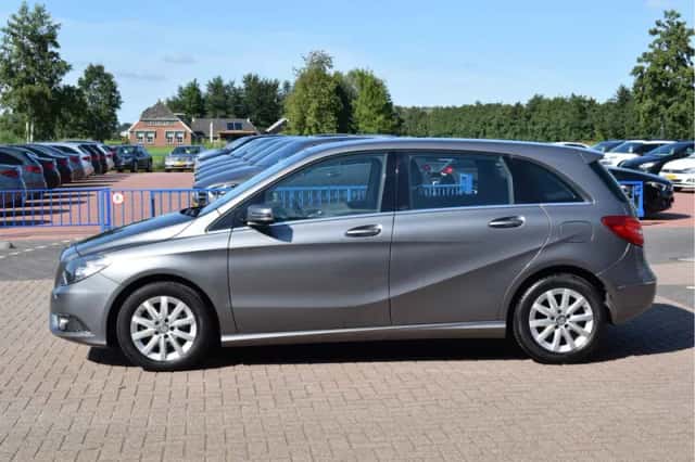 Mercedes-Benz B-Klasse (2013) thumbnail 5