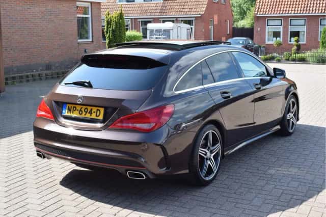 Mercedes-Benz CLA-Klasse (2015) thumbnail 2
