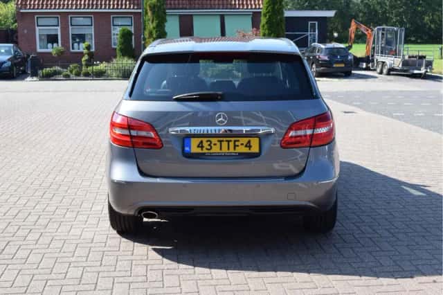 Mercedes-Benz B-Klasse (2012) thumbnail 4
