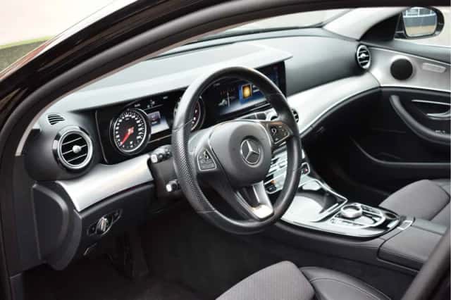 Mercedes-Benz E-Klasse (2018) thumbnail 4