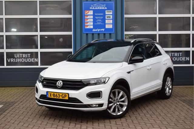 Volkswagen T-Roc (2019) thumbnail 1