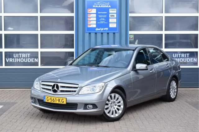 Mercedes-Benz C-Klasse (2011) thumbnail 1