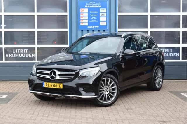 Mercedes-Benz GLC-Klasse (2018) thumbnail 1