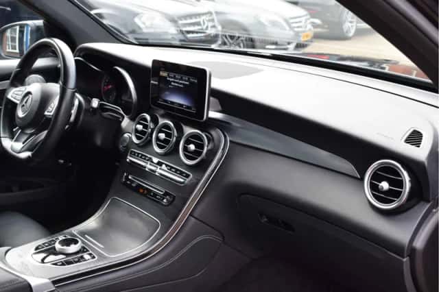 Mercedes-Benz GLC-Klasse (2018) thumbnail 5