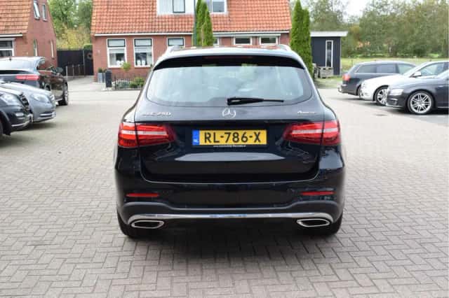 Mercedes-Benz GLC-Klasse (2018) thumbnail 6