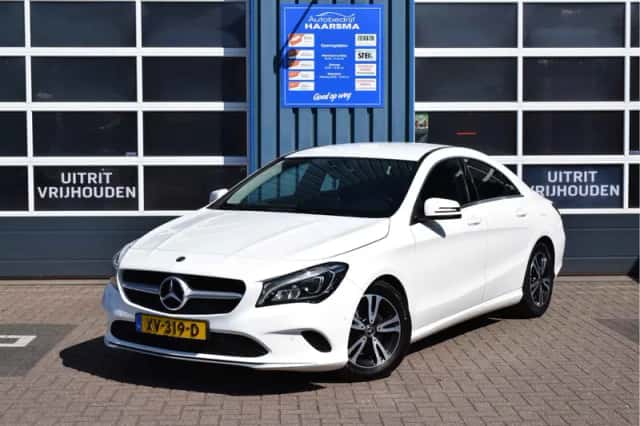 Mercedes-Benz CLA-Klasse (2019) thumbnail 1