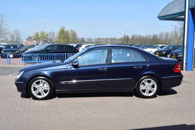 Mercedes-Benz E-Klasse (2002) thumbnail 2