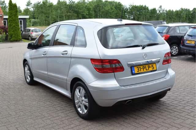 Mercedes-Benz B-Klasse (2011) thumbnail 4