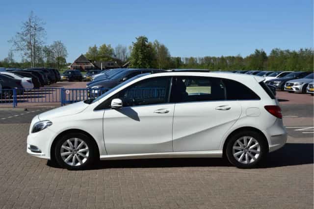 Mercedes-Benz B-Klasse (2014) thumbnail 2