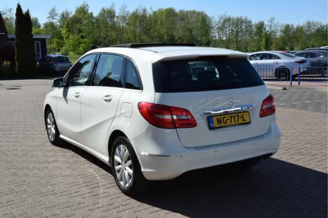 Mercedes-Benz B-Klasse (2014) thumbnail 3