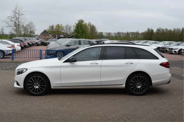 Mercedes-Benz C-Klasse (2018) thumbnail 2