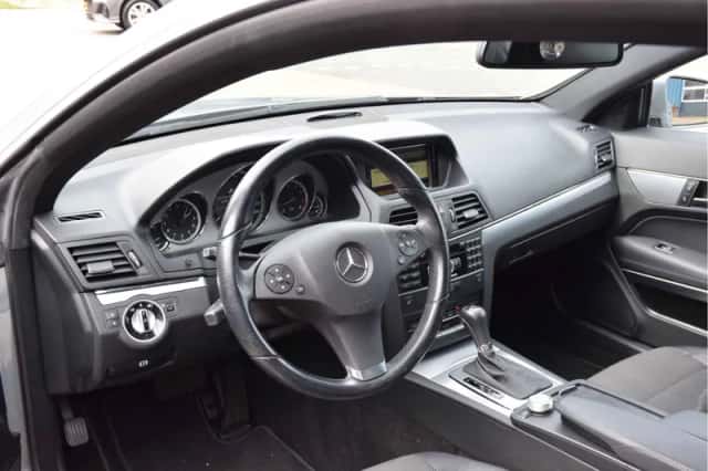 Mercedes-Benz E-Klasse (2011) thumbnail 6