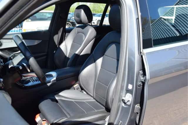 Mercedes-Benz GLC-Klasse (2019) thumbnail 4