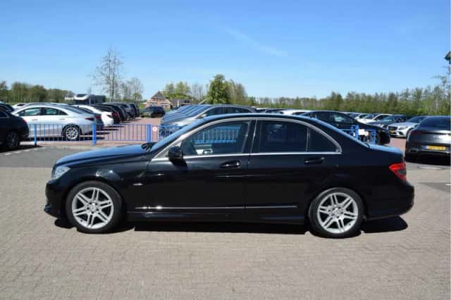 Mercedes-Benz C-Klasse (2010) thumbnail 2