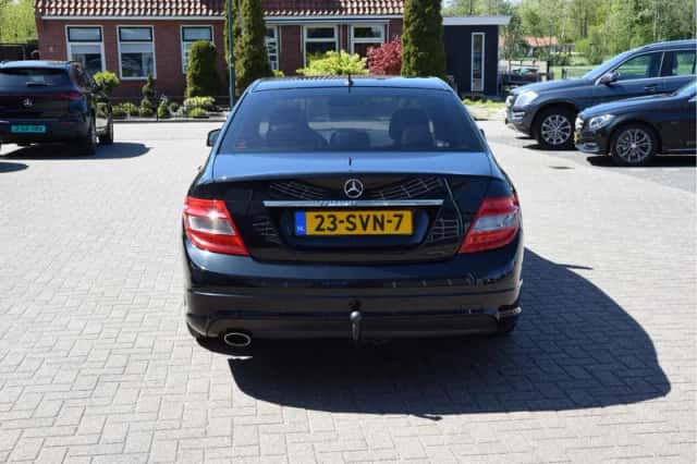 Mercedes-Benz C-Klasse (2010) thumbnail 5