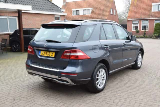 Mercedes-Benz M-Klasse (2014) thumbnail 5
