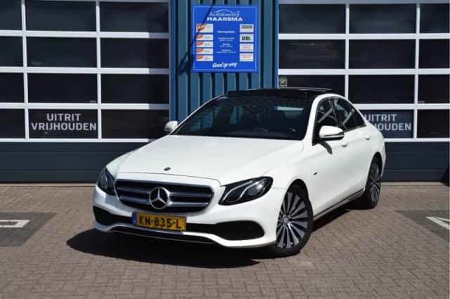 Mercedes-Benz E-Klasse (2016) thumbnail 1