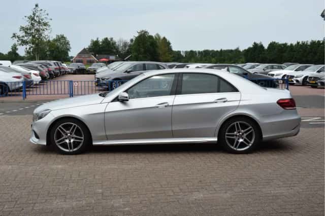 Mercedes-Benz E-Klasse (2013) thumbnail 2