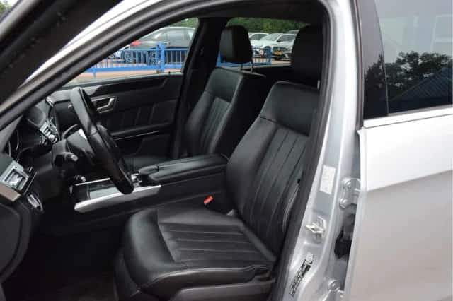 Mercedes-Benz E-Klasse (2013) thumbnail 4