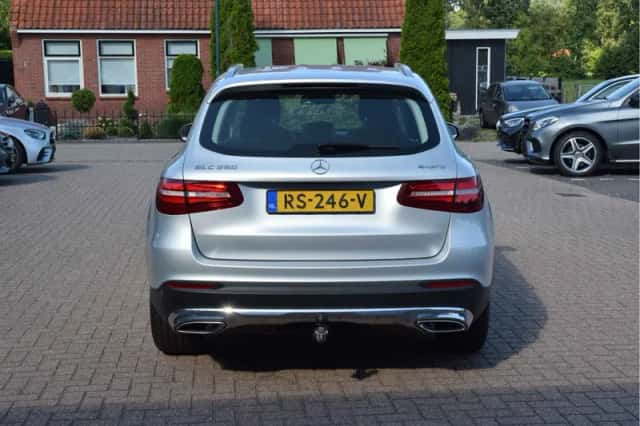 Mercedes-Benz GLC-Klasse (2018) thumbnail 5